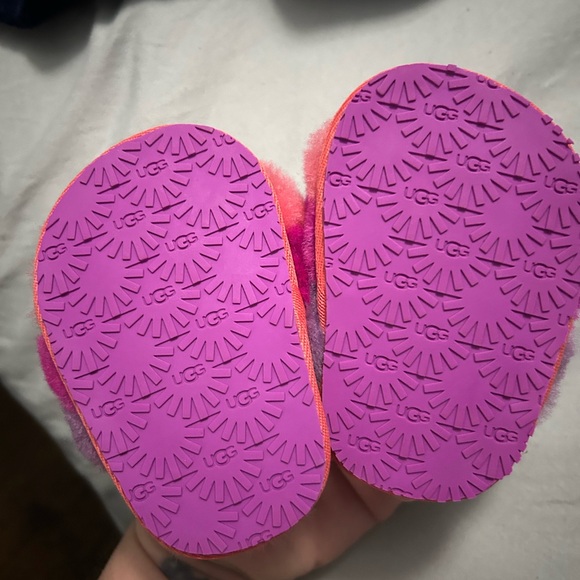 Baby fluff yeah slide uggs - Picture 6 of 6